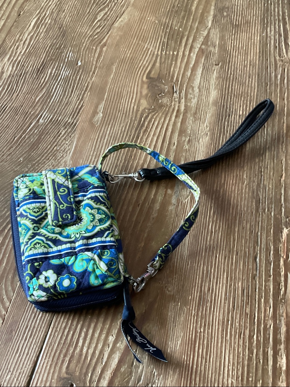 Vera Bradley Rhythm & Blues Navy, Green & Turquoise Quilted Wristlet Clutch